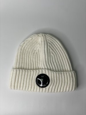 Шапка C.P. Company Logo-Plaque Ribbed Beanie 13CMAC272A 005509A  13CMAC272A-005509A  фото